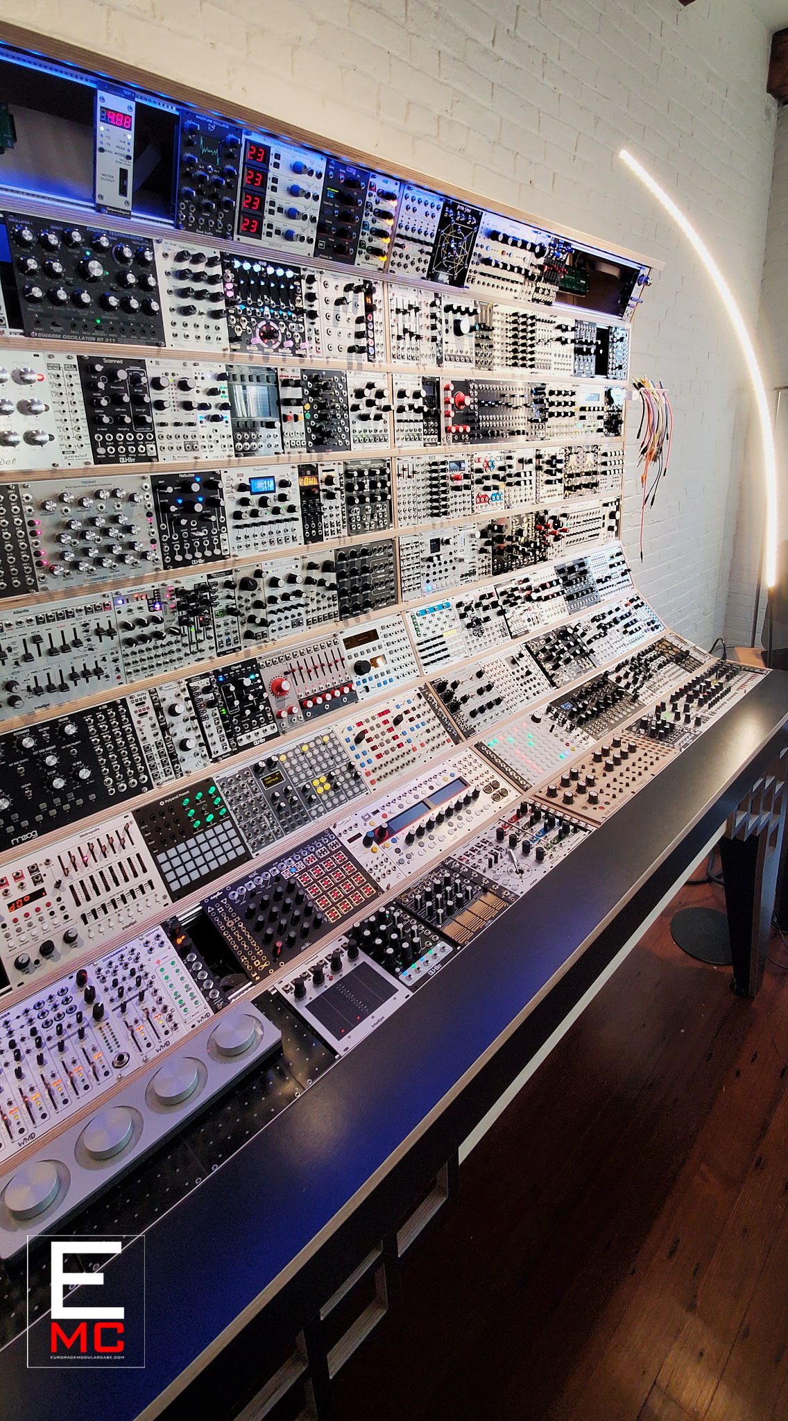 powered eurorack modular case large format