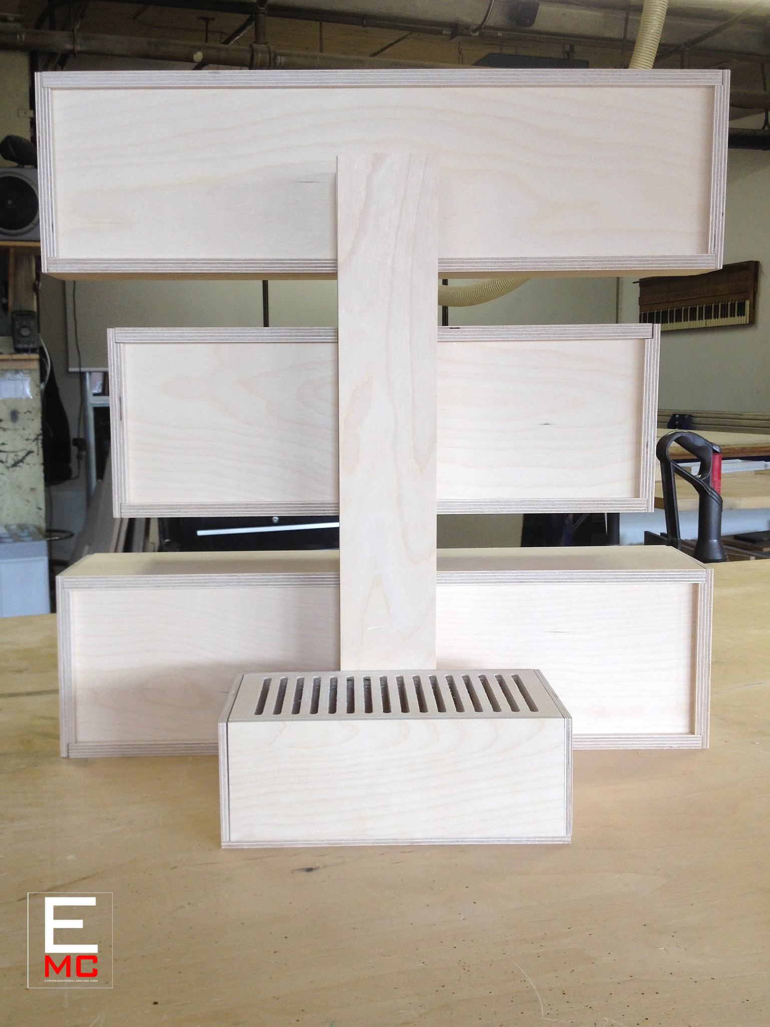 eurorack case wáng (king)